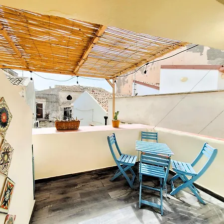 Lägenhet La Casa Della Nonna Lucia Syrakusa